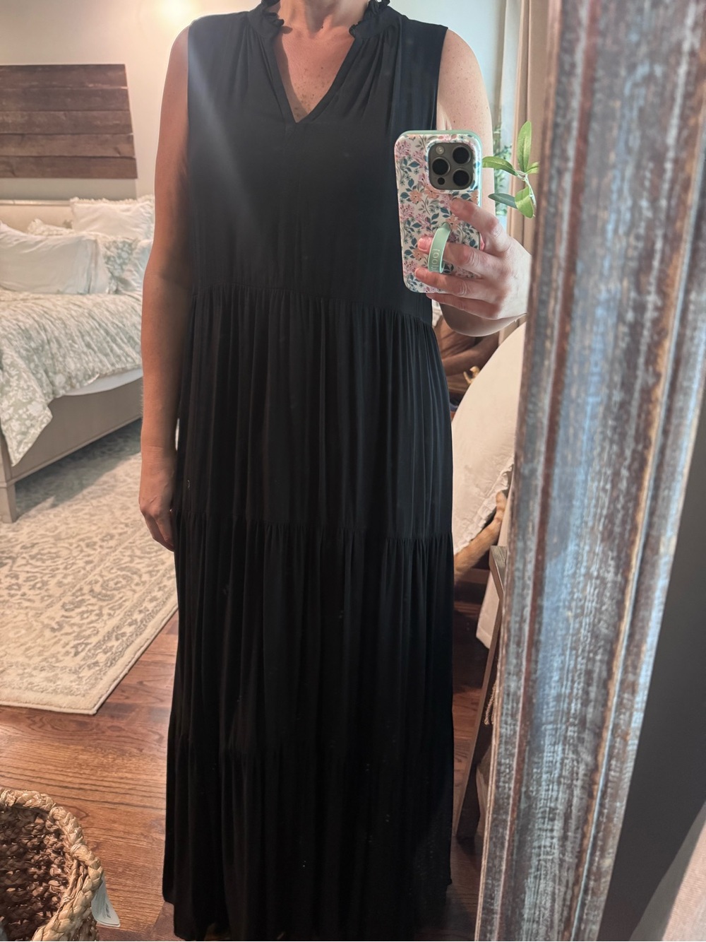 Vince Camuto Black Sleeveless Tiered Maxi Dress